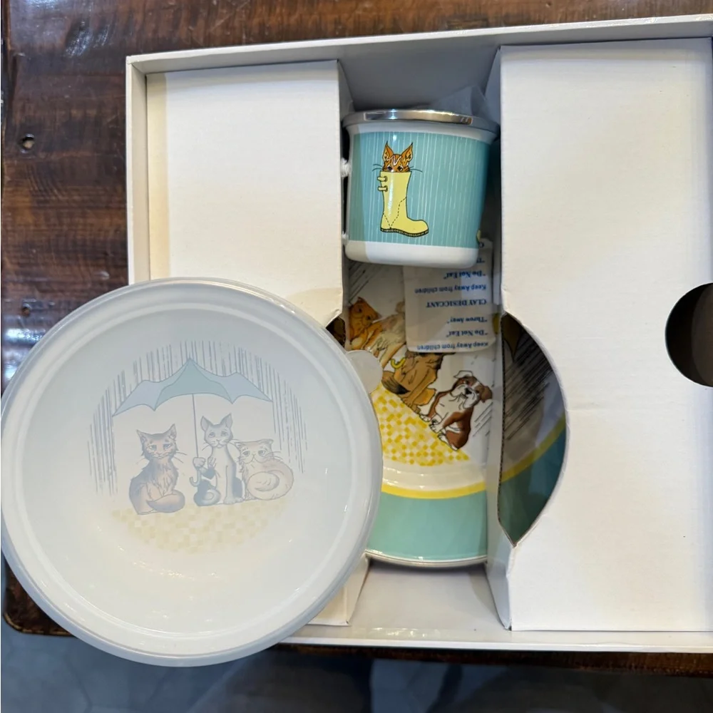 Golden Rabbit Enamelware Set - Picture 5 of 7